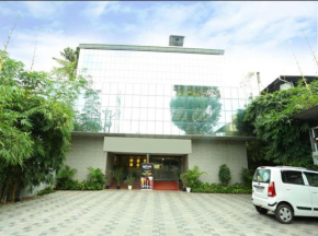Hotel Padippurayil